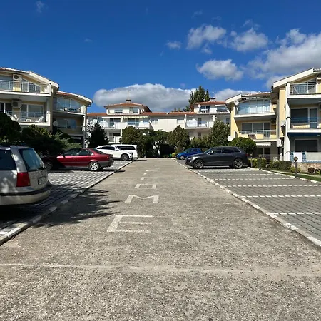 Apartamento Family With Pool View Near The