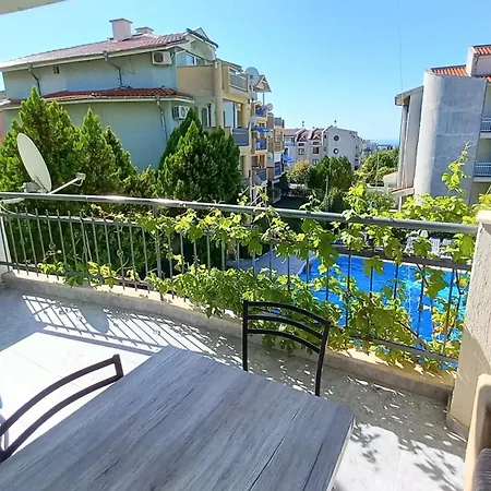 Family 2bdr In The Center Apartament *