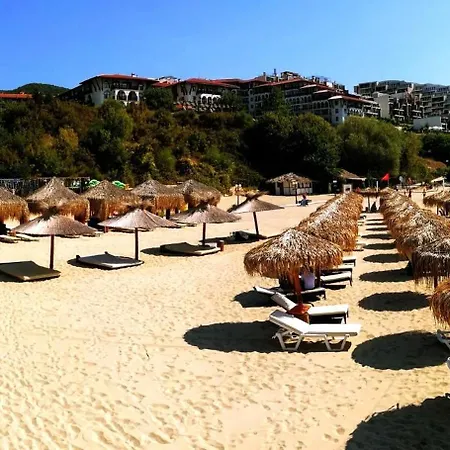 Family 2 Bdr Pool View Near The Sveti Vlas
